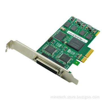 Video capture card, simultaneously captures 1 VGA signal, 4-standard definition video signal